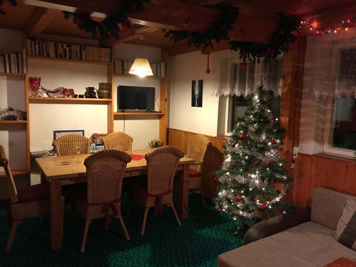 Chata U Koupaliste Chřibská エクステリア 写真